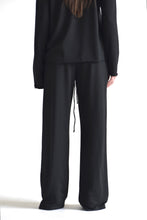 Load image into Gallery viewer, RELAXED LOUNGE TROUSER - BLACK
